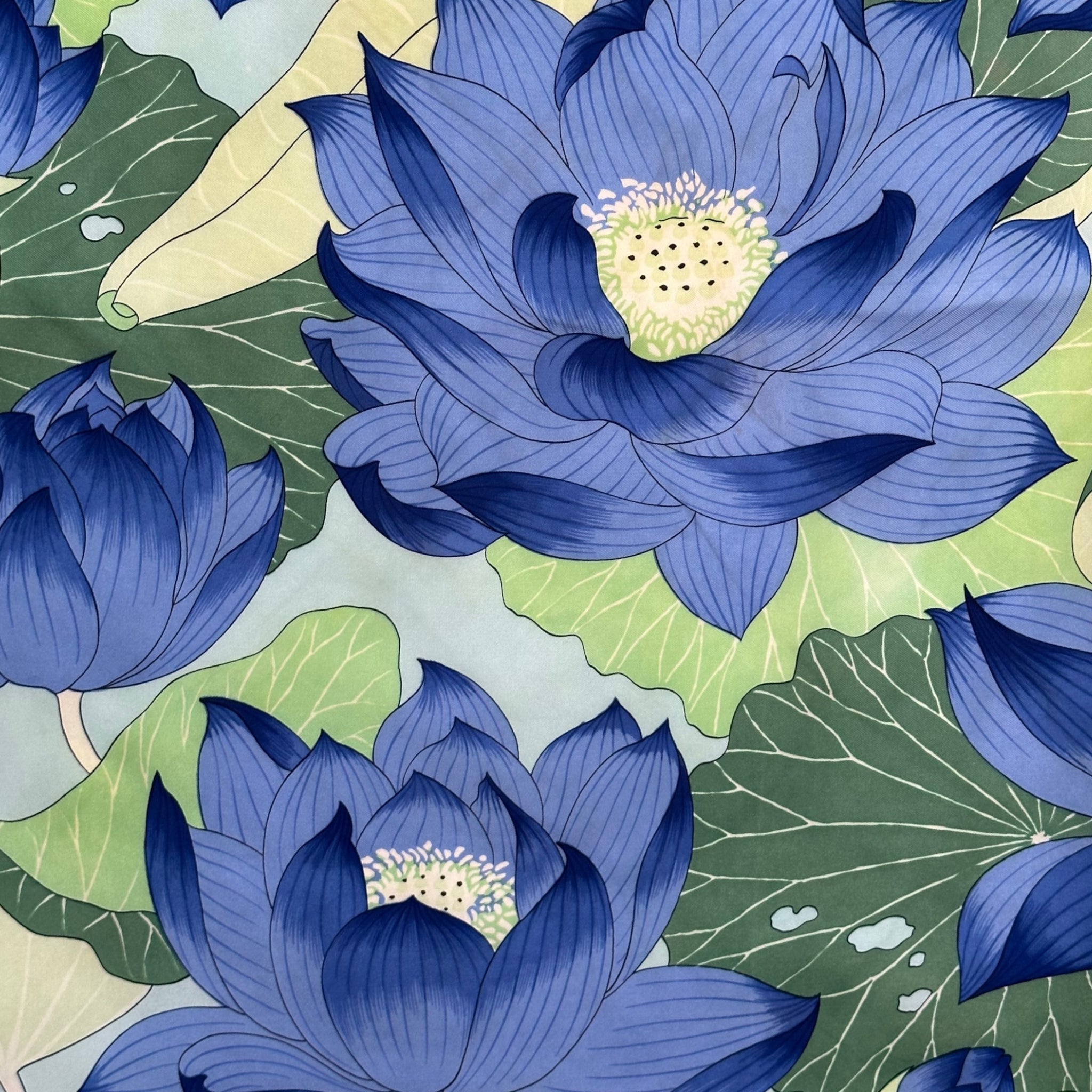 LOTUS FLOWERS SQUARE HERMES 90