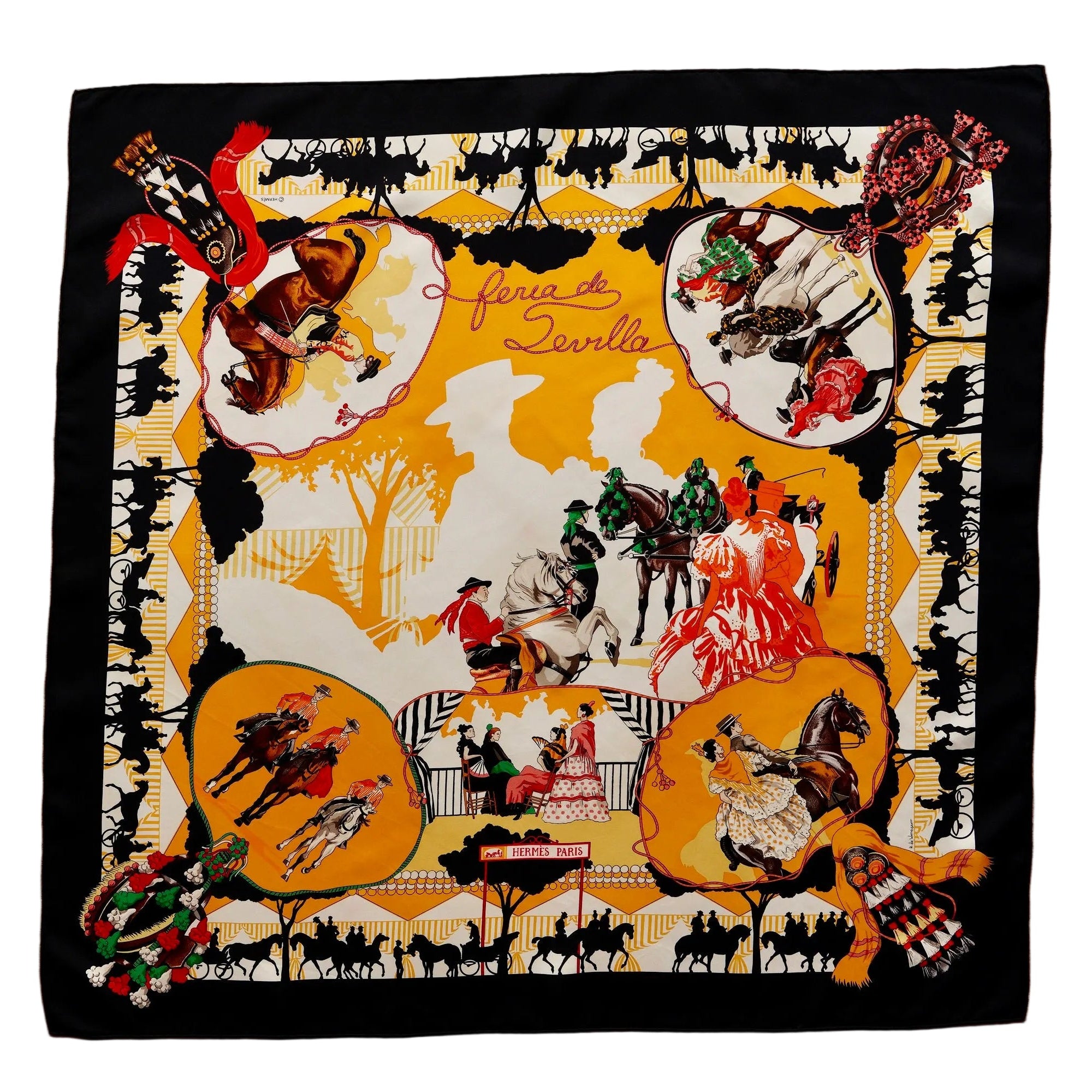 Foulard Hermès 90 cm "Feria de Sevilla" par Hubert de Watrigant – Vue d'ensemble du motif andalou sur fond noir et ocre.