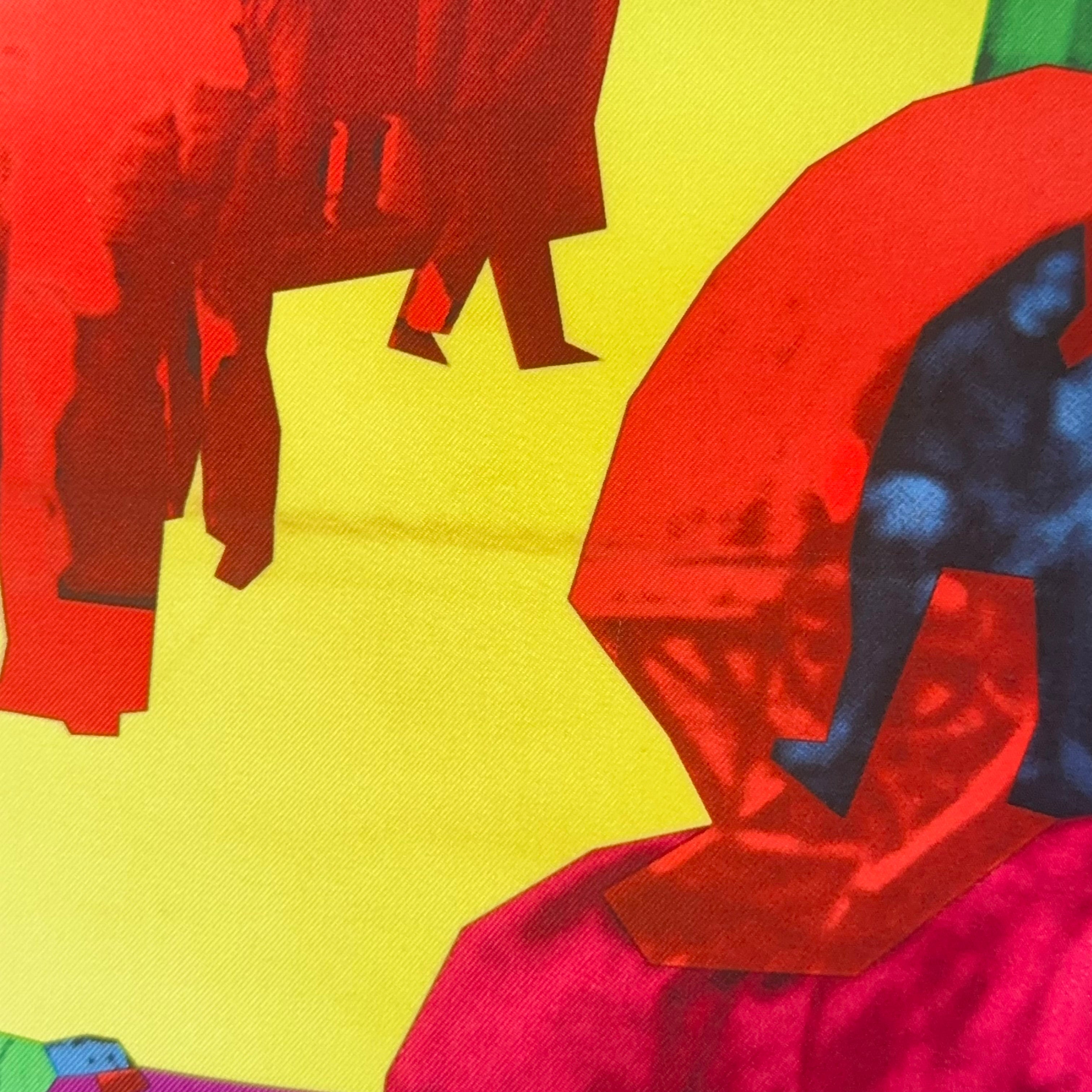 transparence etat du produit : zoom sur legère petite trace sur un des plis du foulard