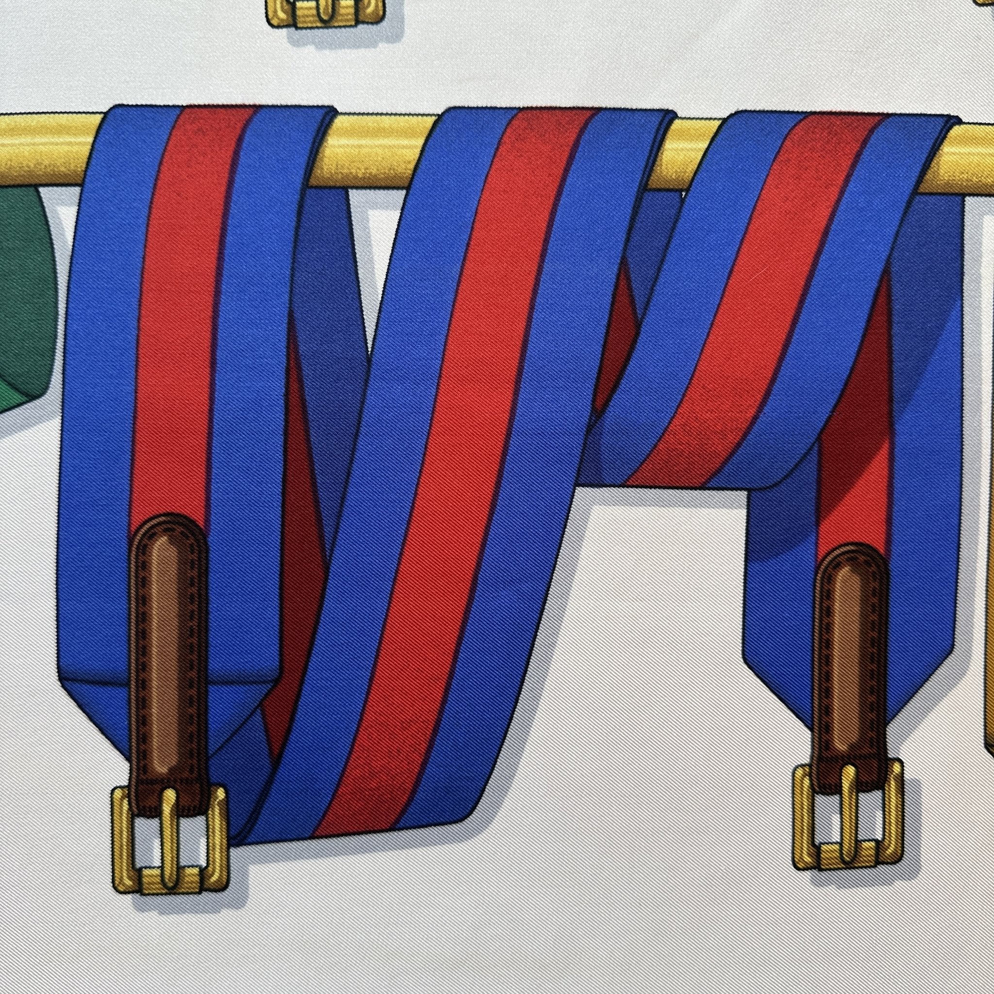 Gros plan sur l’entrecroisement des sangles – motif Joachim Metz