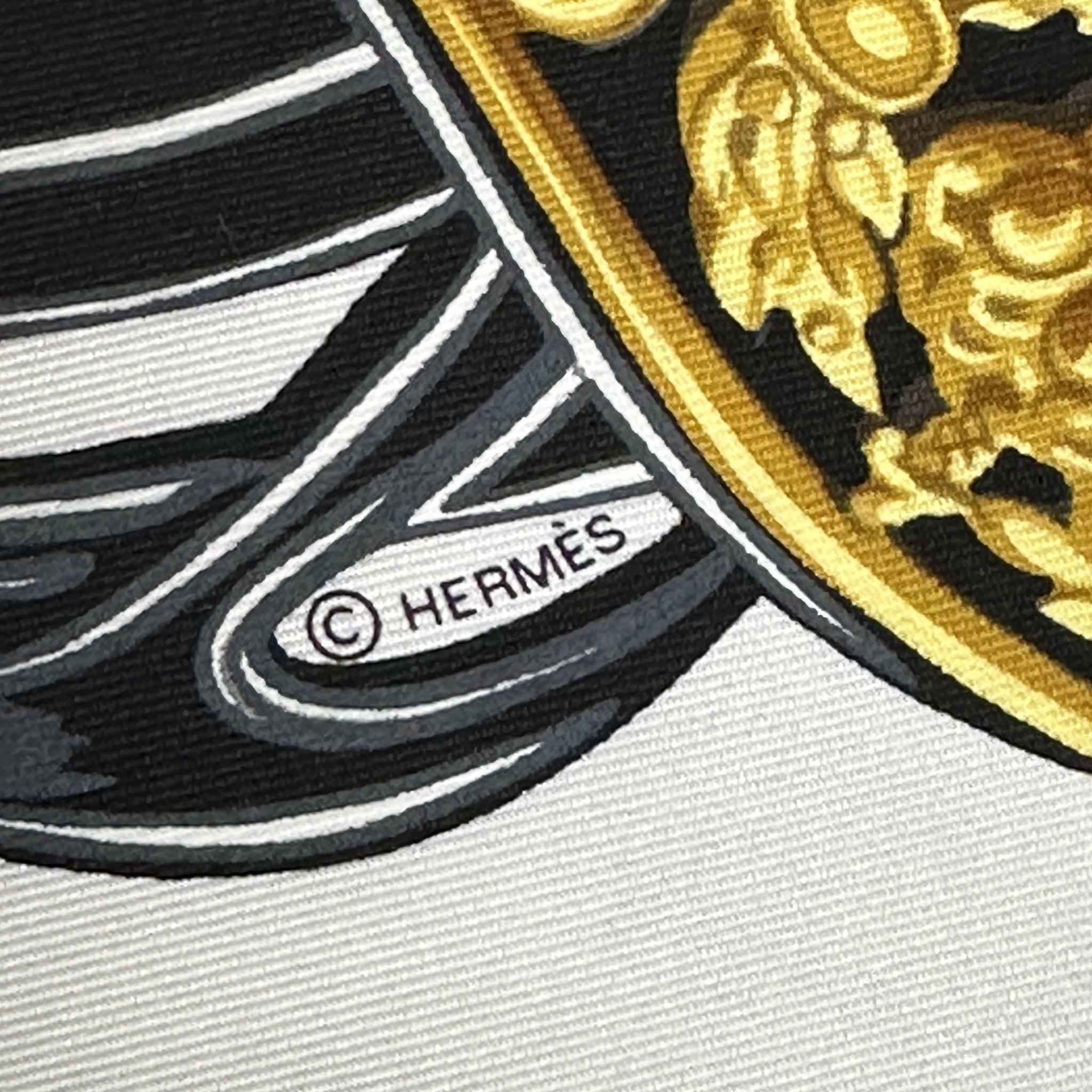 logo copyright hermes